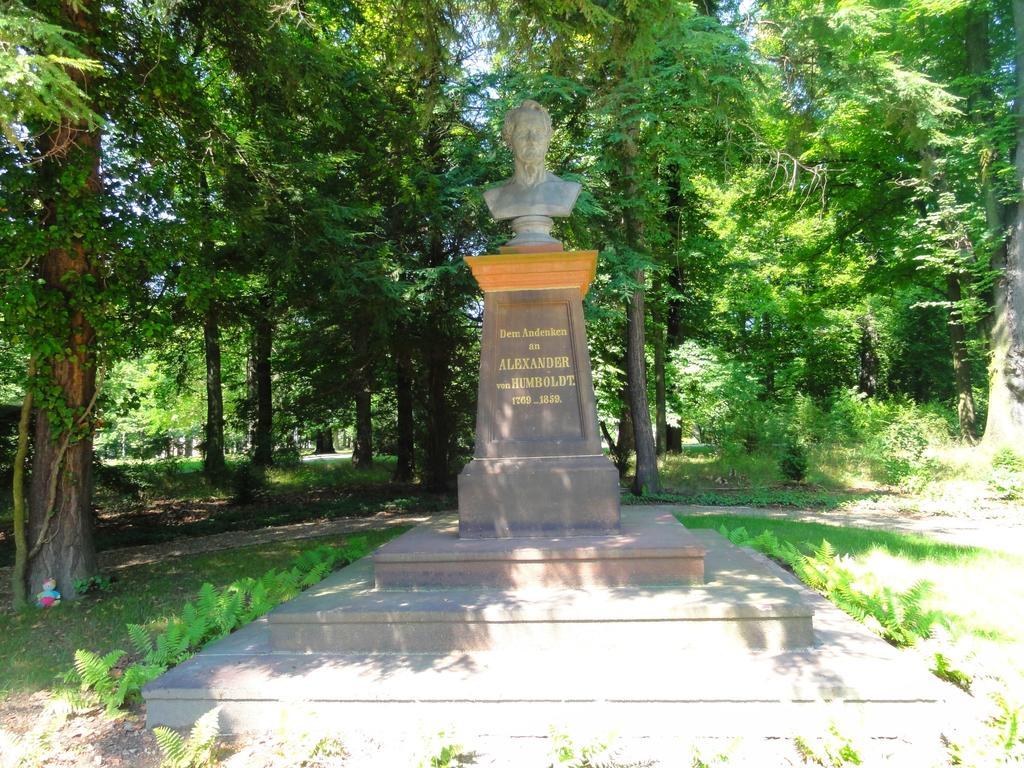 Ferienwohnungen Am Stadtpark Goerlitz Oda fotoğraf